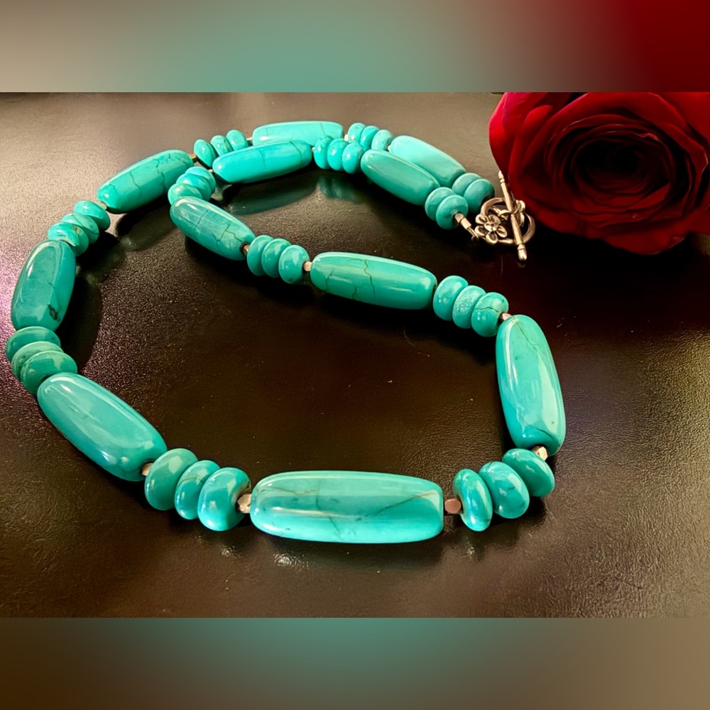 Artisan Turquoise Howlite Beaded Necklace